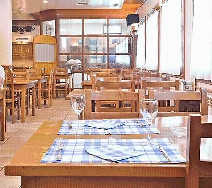 Hostal Lorentxo Olave Esterno foto